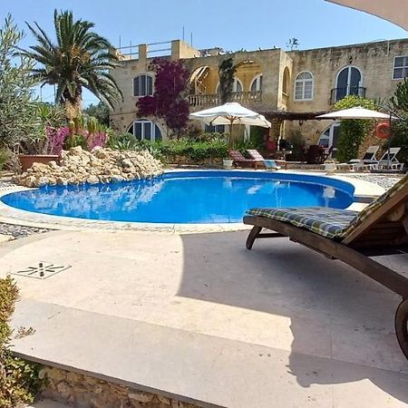 Dar Ta' Xmun - Idyllic Farmhouse With Pool, Garden, Seaview & Sunset 圣劳伦斯 外观 照片