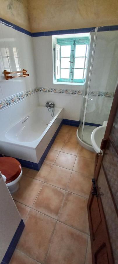 Dar Ta' Xmun - Idyllic Farmhouse With Pool, Garden, Seaview & Sunset 圣劳伦斯 外观 照片